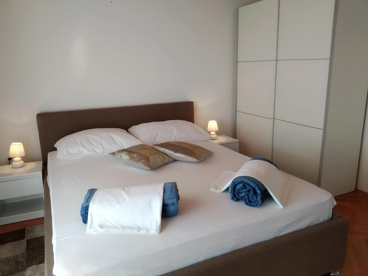 Appartement Ines à Novi Vinodolski Extérieur photo